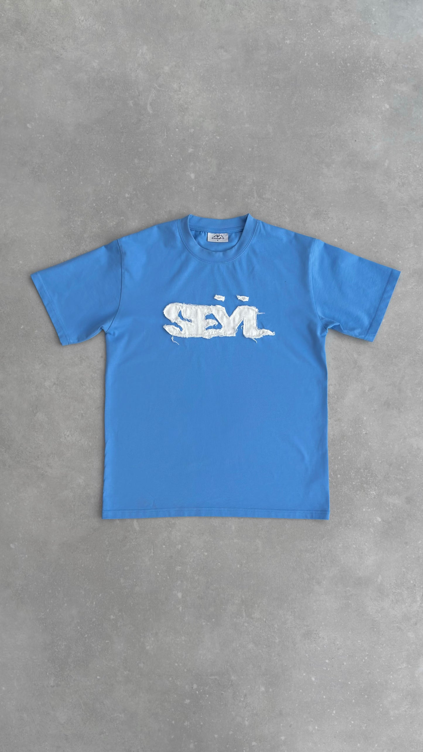 T-shirt (Blue Sky)